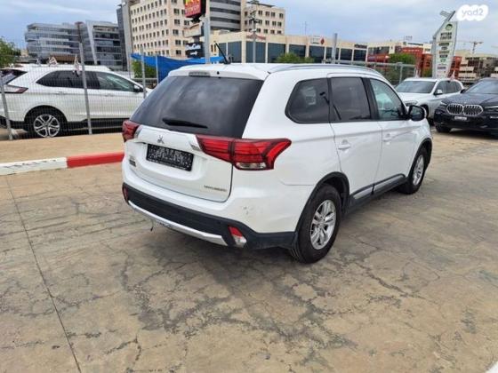 מיצובישי אאוטלנדר Instyle אוט' 7 מק' 2.0 (150 כ"ס) בנזין 2016 למכירה בנתניה