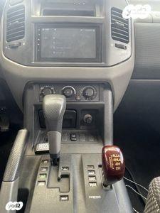 מיצובישי פג'רו קצר 4X4 GLX אוט' דיזל 5 מק' 3.2 (160 כ''ס) דיזל 2001 למכירה בנס ציונה