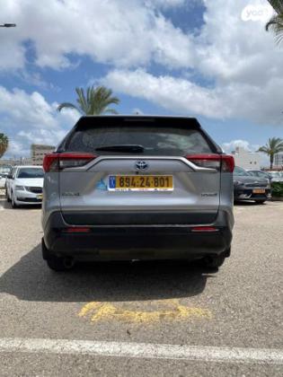 טויוטה RAV4 הייבריד E-volve הייבריד אוט' 2.5 (178 כ''ס) בנזין 2019 למכירה בחיפה