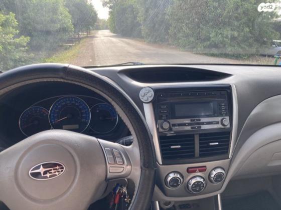 סובארו פורסטר 4X4 2.0X אוט' 2.0 (158 כ''ס) בנזין 2008 למכירה בבן עמי