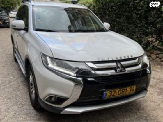 מיצובישי אאוטלנדר Intense אוט' 5 מק' 2.0 (150 כ"ס) בנזין 2015 למכירה בפתח תקווה