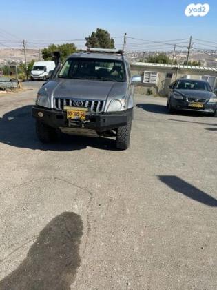 טויוטה לנד קרוזר ארוך 4X4 Luxury אוט' דיזל 8 מק' 3.0 (166 כ''ס) דיזל 2005 למכירה בירושלים