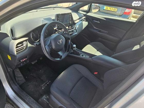 טויוטה C-HR Club הייבריד אוט' 1.8 (98 כ''ס) בנזין 2020 למכירה באשדוד