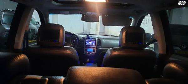 יונדאי סנטה פה 4X4 Luxury אוט' בנזין 7 מק' 2.3 (174 כ''ס) בנזין 2011 למכירה בגדרה