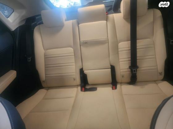 לקסוס NX NX300H Luxury הייבריד אוט' 2.5 (155 כ''ס) בנזין 2020 למכירה באלקנה