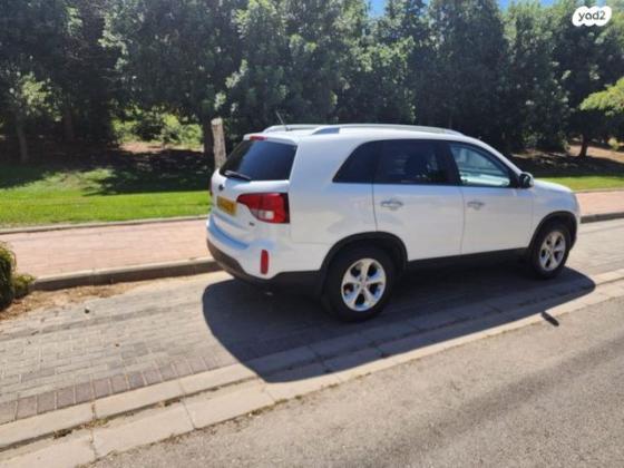 קיה סורנטו EX אוט' 7 מק' 2.4 (192 כ''ס) בנזין 2014 למכירה באבן יהודה