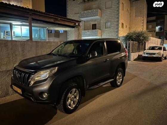 טויוטה לנד קרוזר קצר 4X4 Luxury אוט' דיזל 2.8 (177 כ"ס) דיזל 2015 למכירה בעיילבון