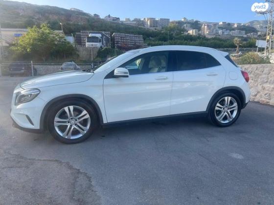 מרצדס GLA GLA200 Urban אוט' 1.6 (156 כ''ס) [2014-2017] בנזין 2014 למכירה במג'דל שמס