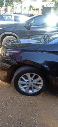 טויוטה קורולה GLI-FL אוט' 1.6 (132 כ''ס) [2013-2016] בנזין 2014 למכירה בנתניה