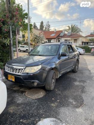 סובארו פורסטר 4X4 B אוט' 2.0 (150 כ"ס) [2011-2013] בנזין 2011 למכירה בלוד