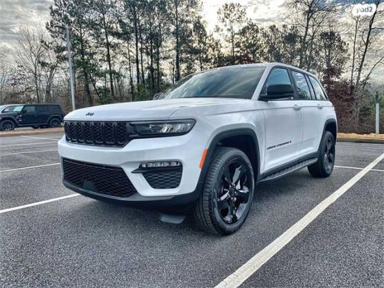ג'יפ / Jeep גרנד צ'ירוקי 4X4 Limited אוט' 5 מק' 3.6 (286 כ''ס) ק'-2 בנזין 2023 למכירה בהרצליה