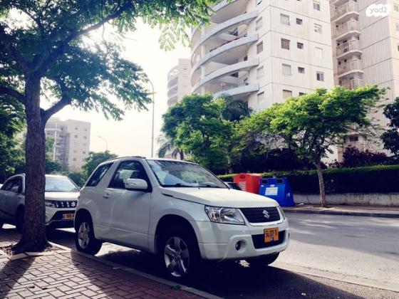 סוזוקי גרנד ויטרה 4X4 JLX-E אוט' 3 דל' 2.4 (166 כ''ס) בנזין 2011 למכירה ברחובות