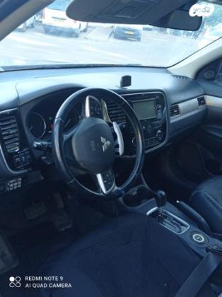מיצובישי אאוטלנדר 4X4 Limited אוט' 7 דיזל מק' 2.3 (150 כ"ס) דיזל 2015 למכירה בגמזו