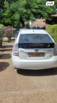 טויוטה פריוס GLI הייבריד אוט' 1.8 (99 כ"ס) בנזין 2010 למכירה בגבעת אלה