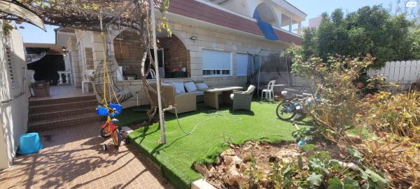 רותם 5 (נוה מנחם בגין)