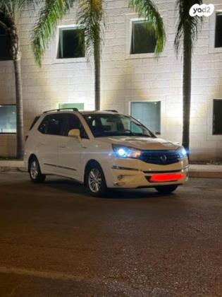 סאנגיונג רודיוס DLX אוט' דיזל 7 מק' 2.0 (155 כ''ס) דיזל 2013 למכירה בירושלים