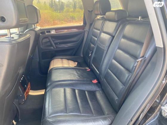 פולקסווגן טוארג 4X4 Luxury V6 אוט' 3.2 (220 כ''ס) בנזין 2004 למכירה בעפולה