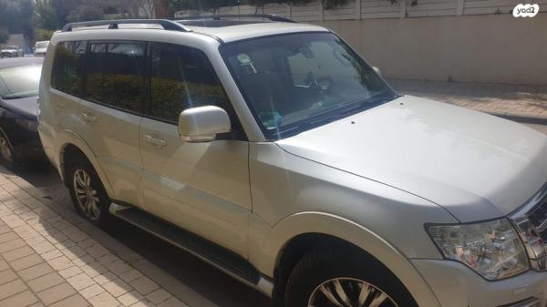 מיצובישי פג'רו ארוך 4X4 Dakar אוט' דיזל 7 מק' 3.2 (190 כ"ס) דיזל 2017 למכירה בתל אביב יפו