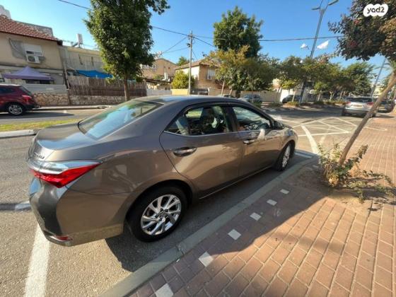 טויוטה קורולה GLI אוט' 1.6 (132 כ''ס) [2016 ואילך] בנזין 2017 למכירה בעכו