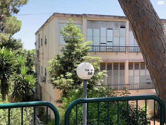 בנימין ד'ישראלי 56 (אחוזה)