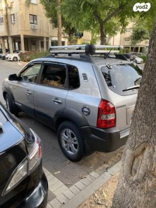 יונדאי טוסון 4X4 GLS אוט' בנזין 2.7 (175 כ''ס) בנזין 2006 למכירה באור יהודה