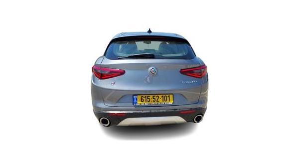 אלפא רומיאו סטלויו 4X4 Speciale אוט' 2.0 (280 כ''ס) בנזין 2019 למכירה ב