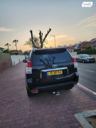 טויוטה לנד קרוזר ארוך Select 60th אוט' דיזל 7 מק' 3.0 (190 כ"ס) דיזל 2013 למכירה בקרית אתא