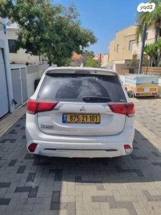 מיצובישי אאוטלנדר PHEV 4X4 Supreme הייבריד אוט' 5 מק' 2.4 (135 כ''ס) היברידי חשמל / בנזין 2020 למכירה בהרצליה