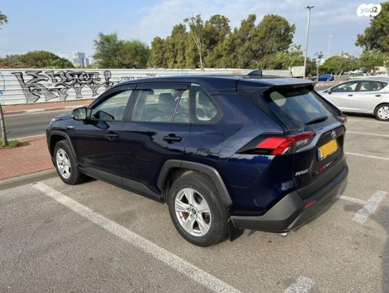 טויוטה RAV4 הייבריד 4X4 E-xperience הייבריד אוט' 2.5 (178 כ''ס) בנזין 2019 למכירה בחולון