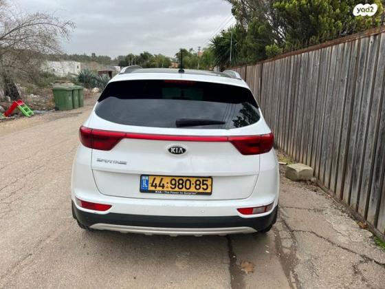 קיה ספורטז' EX אוט' 2.0 (155 כ"ס) בנזין 2017 למכירה באשדוד