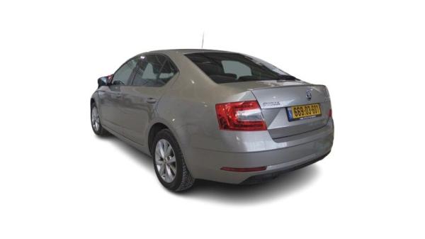 סקודה אוקטביה Ambition אוט' 1.5 (150 כ''ס) בנזין 2019 למכירה ב