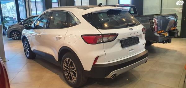 פורד קוגה Titanium אוט' 2.5 (225 כ"ס) היברידי חשמל / בנזין 2023 למכירה במפעלים אזוריים צמח