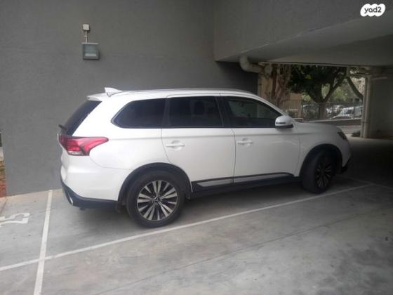 מיצובישי אאוטלנדר Intense אוט' 7 מק' 2.0 (150 כ"ס) בנזין 2020 למכירה ברחובות