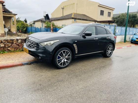 אינפיניטי FX50 4X4 S אוט' 5.0 (385 כ''ס) בנזין 2009 למכירה בנתניה