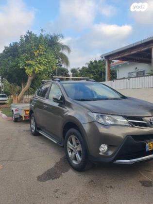 טויוטה RAV4 ארוך 4X4 Premium אוט' 2.0 (151 כ''ס) בנזין 2015 למכירה בסתריה