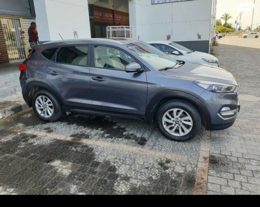 יונדאי טוסון Premium אוט' בנזין 2.0 (155 כ"ס) בנזין 2017 למכירה בגן יבנה