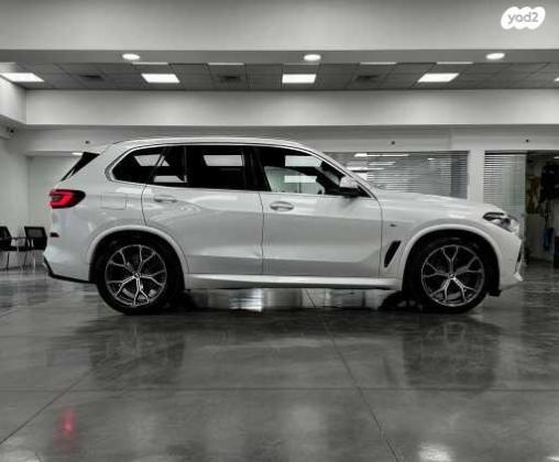 ב.מ.וו X5 4X4 M-Superior אוט' דיזל 7 מק' 3.0 (286 כ''ס) דיזל 2021 למכירה בתל אביב יפו