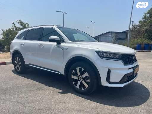 קיה סורנטו EX אוט' 7 מק' 2.5 (180 כ"ס) בנזין 2023 למכירה בראשון לציון