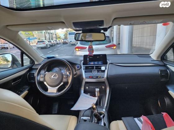 לקסוס NX NX300H Luxury הייבריד אוט' 2.5 (155 כ''ס) בנזין 2019 למכירה ברמת גן
