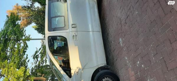 יונדאי H1 I800 מיניבוס אוט' דיזל 8 מק' 2.5 (170 כ''ס) דיזל 2012 למכירה באלעזר