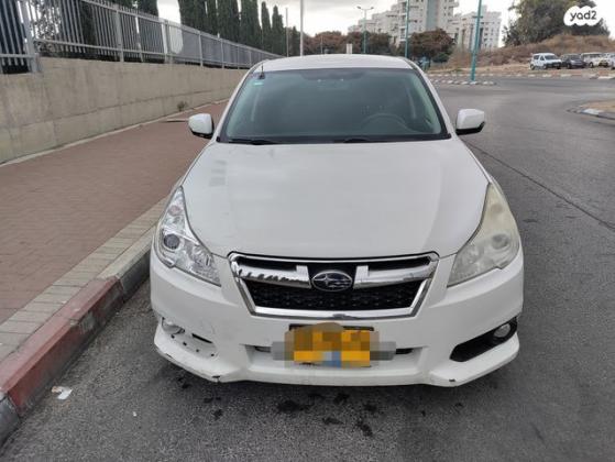 סובארו B4 4X4 Business סדאן אוט' 2.0 (150 כ''ס) בנזין 2013 למכירה ברמלה