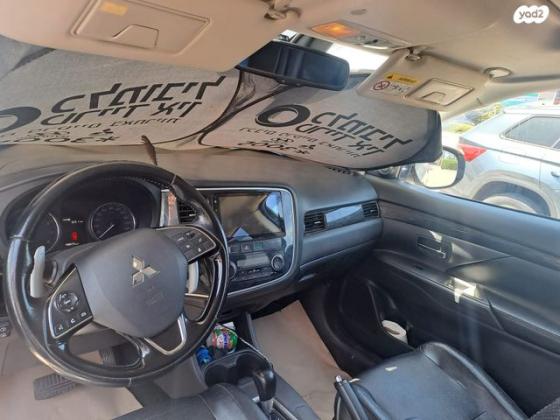 מיצובישי אאוטלנדר 4X4 Elite אוט' 7 מק' 2.0 (150 כ"ס) [2015 ואילך] בנזין 2015 למכירה באשדוד