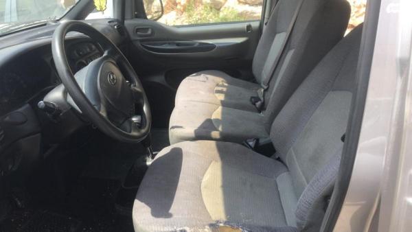יונדאי H1 SVX ואן אוט' דיזל 9 מק' 2.5 (105 כ''ס) דיזל 2006 למכירה בחיפה