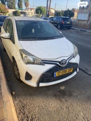 טויוטה יאריס Sol אוט' 1.3 (99 כ"ס) בנזין 2016 למכירה בחדרה