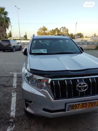 טויוטה לנד קרוזר קצר 4X4 Luxury אוט' דיזל 2.8 (177 כ"ס) דיזל 2020 למכירה במודיעין מכבים רעות
