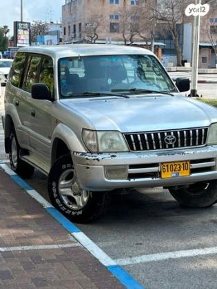 טויוטה לנד קרוזר פרדו ארוך 4X4 STD אוט' דיזל 8 מק' 3.0 (163 כ''ס) דיזל 2001 למכירה בקרית טבעון