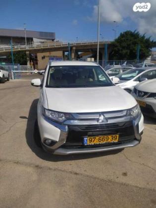 מיצובישי אאוטלנדר Intense אוט' 5 מק' 2.0 (150 כ"ס) בנזין 2017 למכירה בראשון לציון
