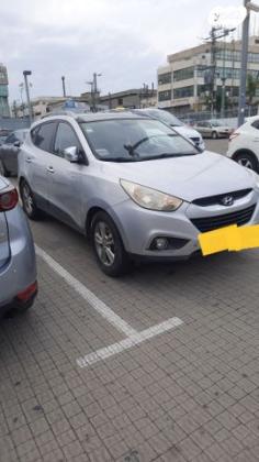 יונדאי iX35 Supreme אוט' 2.0 (163 כ''ס) בנזין 2011 למכירה בראש העין