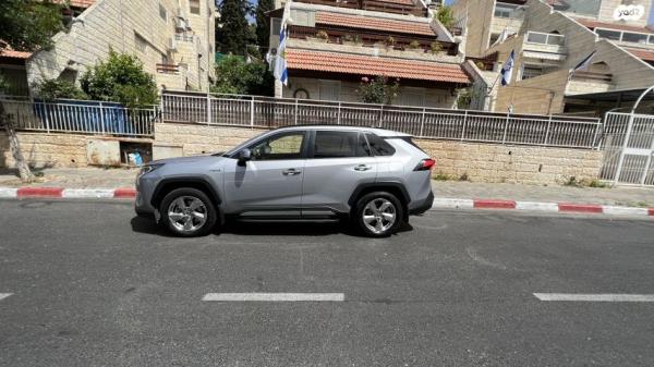 טויוטה RAV4 הייבריד 4X4 E-xclusive הייבריד אוט' 2.5 (178 כ''ס) בנזין 2021 למכירה בירושלים
