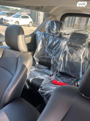 טויוטה לנד קרוזר קצר 4X4 Luxury SWB אוט' 3 דלתות דיזל 2.8 (204 כ''ס) דיזל 2023 למכירה בנתניה